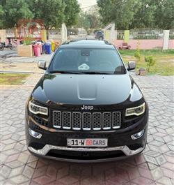 جیپ گراند شیرۆکی